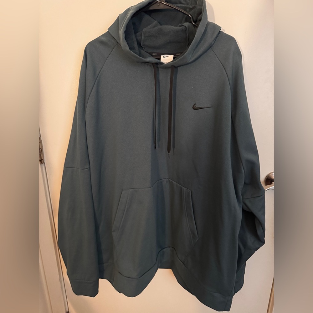 Nike Men's Blue Hoodie Sweater